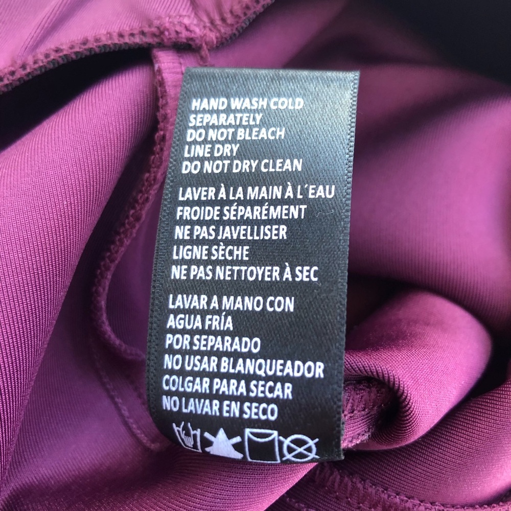 Good American scuba boss pull on slim pant in Oxblood002 size medium - Picture 4 of 13